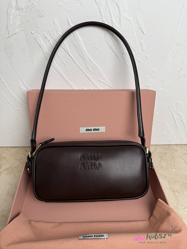 Miu Miu Leather Pouch Dark Brown 20x10x4cm - 1