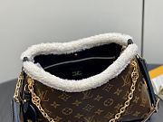 Louis Vuitton CarryAll BB Shearling 26x17x10cm - 4