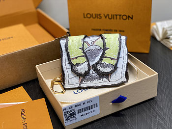 Louis Vuitton Pawket Purse 10.5x8x1cm
