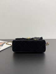 Chanel 25k Mini Flap Handle Black Velvet Silk 20x13x6cm - 2