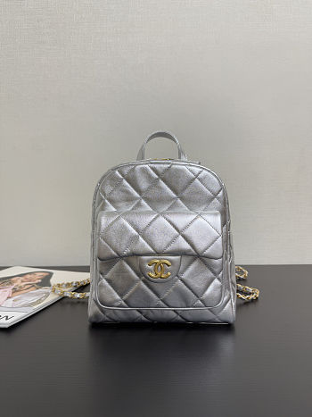 Chanel 25k Backpack Silver Lambskin 22x22.5x8.5cm