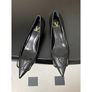 Valentino Garavani VLogo Pointed-Toe Pumps In Black 6cm - 3
