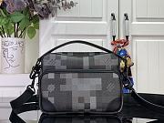 Louis Vuitton Nil Messenger Black 25x17.5x11cm - 1