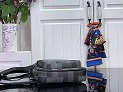 Louis Vuitton Avenue Slingbag Black 33x16x5.7cm - 4