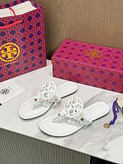 Tory Burch Miller sandalias - White Sandals & Flip Flops - 2