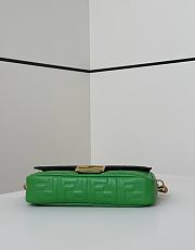 Fendi Baguette Bag Green 27x15x5cm - 5