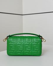 Fendi Baguette Bag Green 27x15x5cm - 3