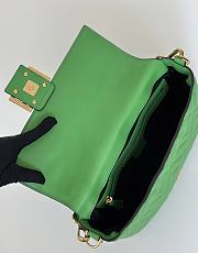 Fendi Baguette Bag Green 27x15x5cm - 2