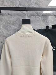 Chanel White Sweater - 4