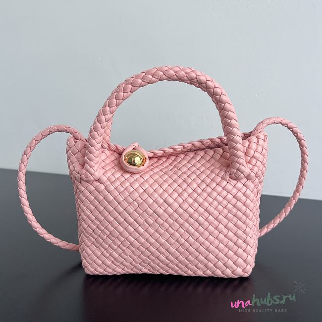Bottega Veneta Tosca Pink Shoulder Bag 20x15.5x7cm - 1