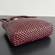 Bottega Veneta Tosca Burgundy Shoulder Bag 20x15.5x7cm - 3