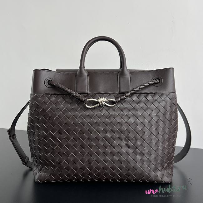 Bottega Veneta Andiamo Voyager Brown - 43x39x20cm - 1