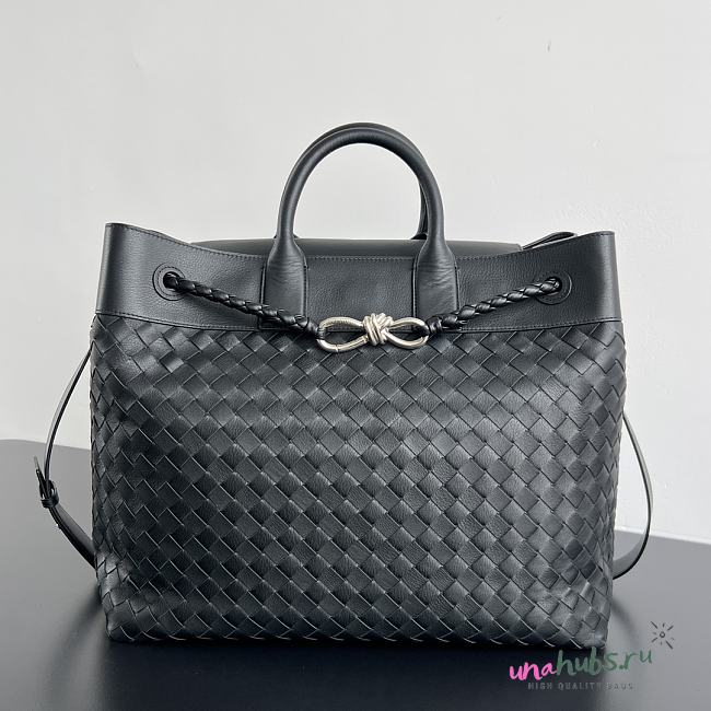 Bottega Veneta Andiamo Voyager Black - 43x39x20cm - 1