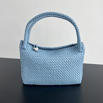 Bottega Veneta Tosca Blue intreccio Bag 27x18x8cm