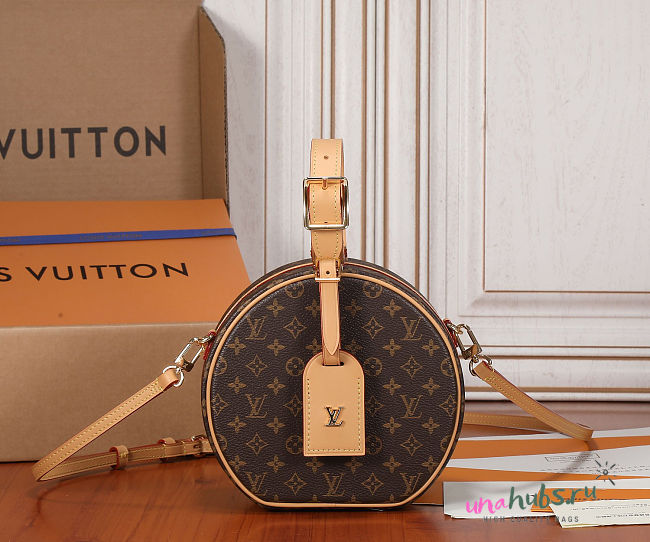 Louis Vuitton Petite Boite Chapeau 17.5x16.5x7.5cm - 1