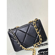 Chanel 19 Wallet on Chain Woc Black Lambskin 19cm - 2