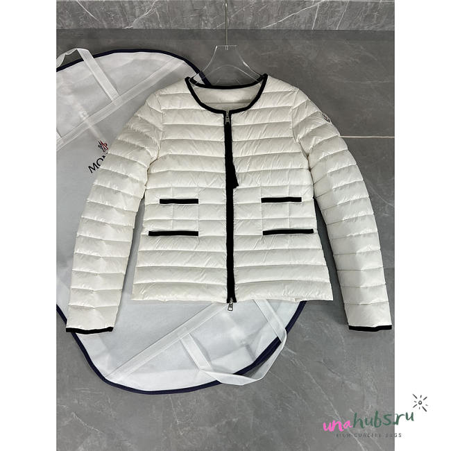 Moncler Baillet Down Coat White - 1