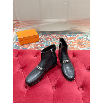 Hermes Kelsy Ankle Boot In Black