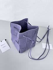 Bottega Veneta Small Cassette Bucket Bag Purple 18x14x14cm - 5