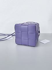 Bottega Veneta Small Cassette Bucket Bag Purple 18x14x14cm - 3