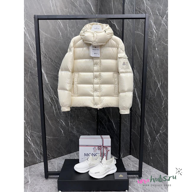 Moncler Hooded Short Down Jacket Cream - 1
