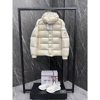 Moncler Hooded Short Down Jacket Cream
