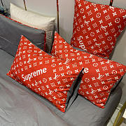 Louis Vuitton x Supreme In Signature Red Monogram Bedding Set - 2