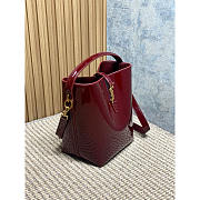 YSL Le 37 Bucket Bag In Patent Leather Burgundy 25x20x16cm - 3