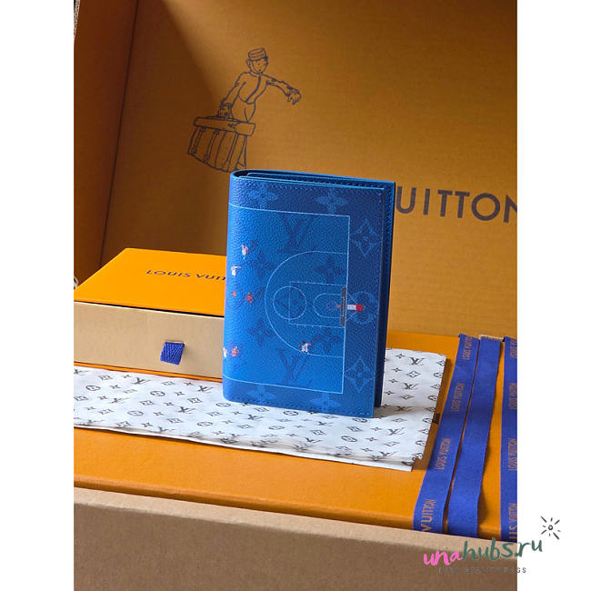 Louis Vuitton Passport Cover Monogram Blue 11x5x1cm - 1