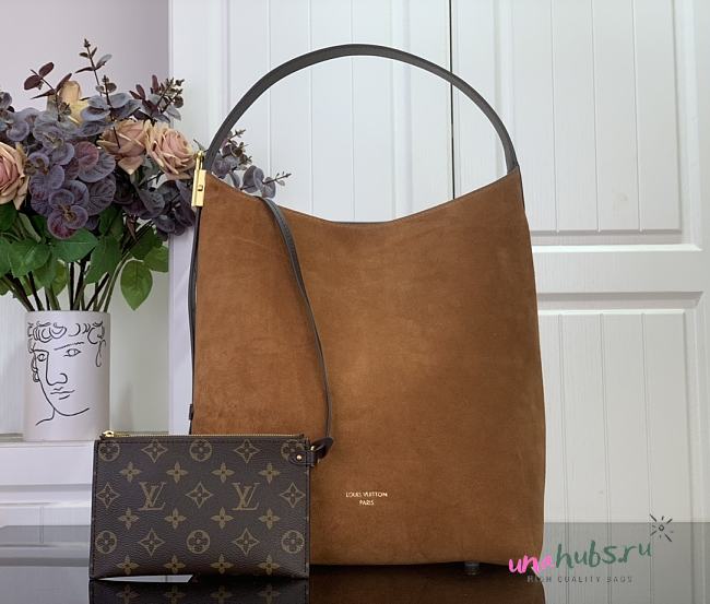 Louis Vuitton Hobo MM Low Key Brown Suede 35x18x31cm - 1