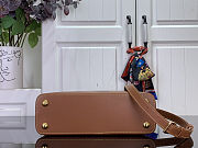 Louis Vuitton Capucines BB Brown Bag 27x17.3x9cm - 4