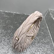 Miu Miu Wander matelassé suede bag light pink 20x17x6cm - 4