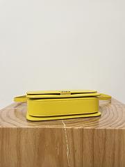 Loewe Goya leather shoulder bag in yellow 22.5x7.5x15cm - 3