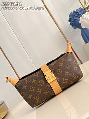 Louis Vuitton Pochette Mia 22x14.5x8cm - 1