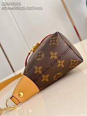 Louis Vuitton Pochette Mia 22x14.5x8cm - 3