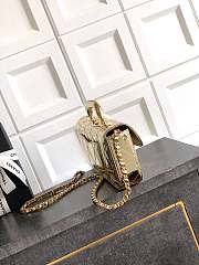 Chanel Long Flap Bag Top Handle Gold Patent 29x12x5cm - 3