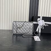 Chanel 25B Flap Bag Silver Caviar 23.5x7x14.5cm - 4