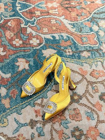 Manolo Blank Yellow Satin Yellow Heel 8cm