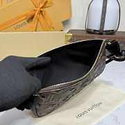 Louis Vuitton Pochette Accessoires Monogram 23.5x4x13.5cm - 3