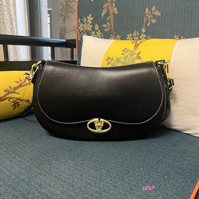 Valentino Garavani medium Ohval Black shoulder bag 31.5x16x9.5cm - 1