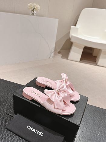 Chanel Pink Slides 02