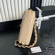Chanel Flap Bag Beige Lambskin Gold 26x17x8cm - 4