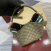 Gucci GG Emblem small bucket bag green 19x18x11cm - 3