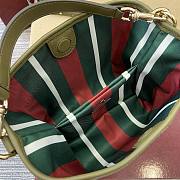 Gucci GG Emblem small bucket bag green 19x18x11cm - 2