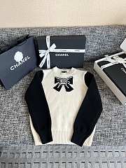 Chanel Black White Sweater - 1