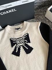Chanel Black White Sweater - 2