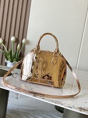 Louis Vuitton Alma Bag Gold 23.5x17.5x11.5cm - 3