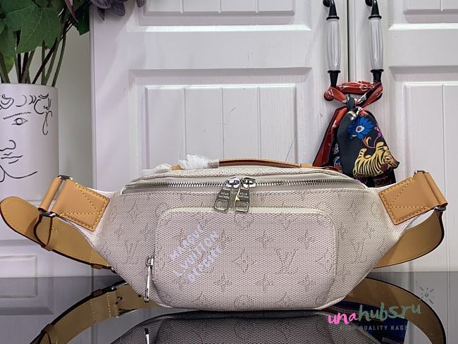 Louis Vuitton Rush Bumbag Monogram 30x15x8cm - 1