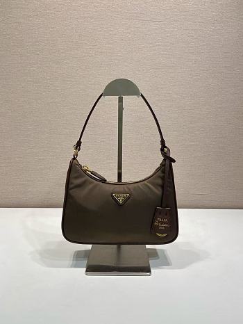 Prada Re-Edition 2005 Burnt Brown 22x18x6.5cm