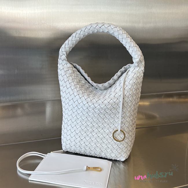 Bottega Veneta Cabat Bucket White 35.5x21x13cm - 1